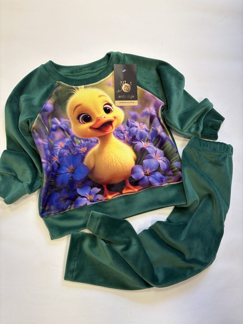 Pīlēns. Bērnu džemperis un legingi. 86-110 .izm.