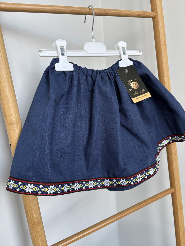 Lina svārki džinsa zilā tonī. no 2-10 gadi. Līga.