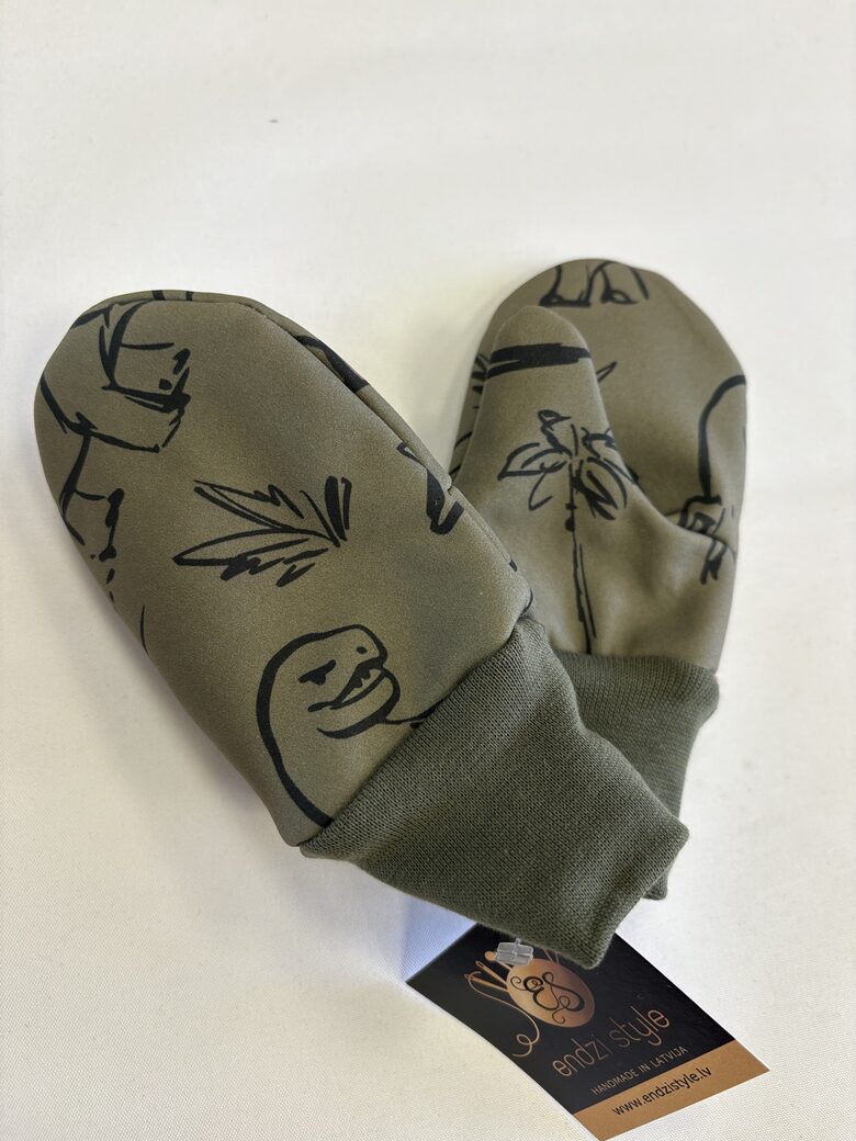 Bērnu cimdi ar papildus oderi. Softshell cimdi bez oderes.