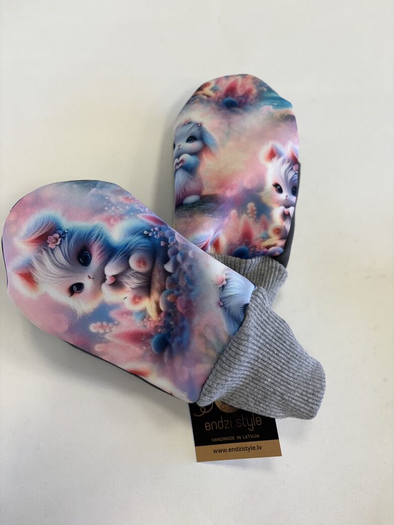 Bērnu cimdi .Zaķīši,, 1-6,gadi.