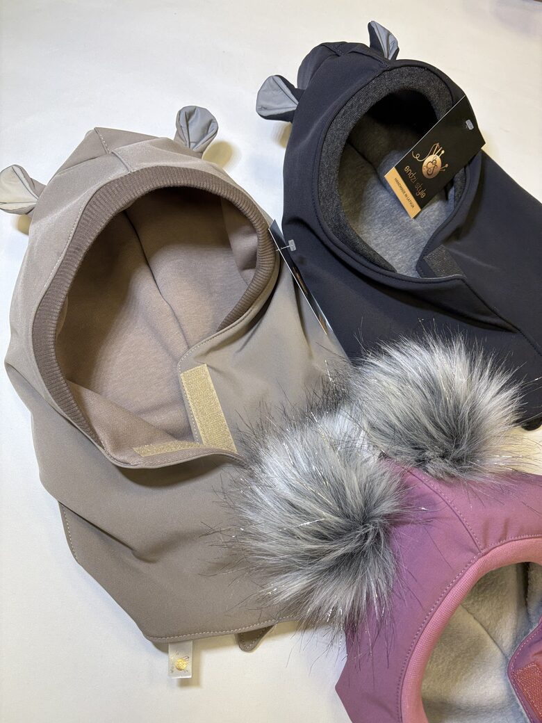 Softhell ķivercepure ar klipsi.Tumsā atsarojošas ausis vai bumbuļi.