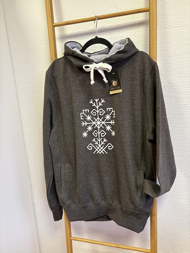 Hūdijs ar apdruku. ,, Sauleskoks,,L.,XL.,2XL