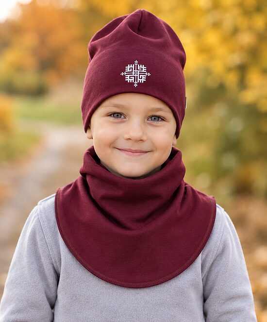 Bordo tonī cepure. ,, Uguns krusts,, Tuneļšalle. Apkakle. 