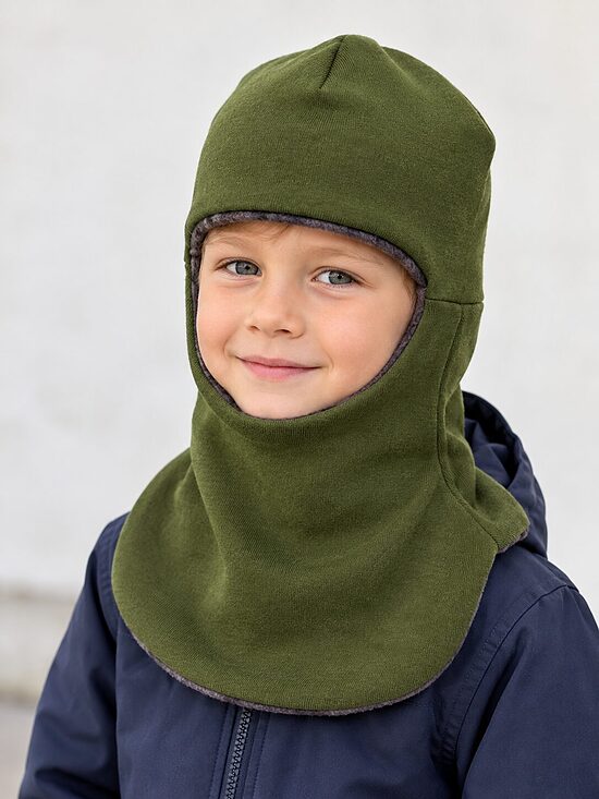 Balaklava zēniem ziemas sezonai.Ziemas ķivercepure.