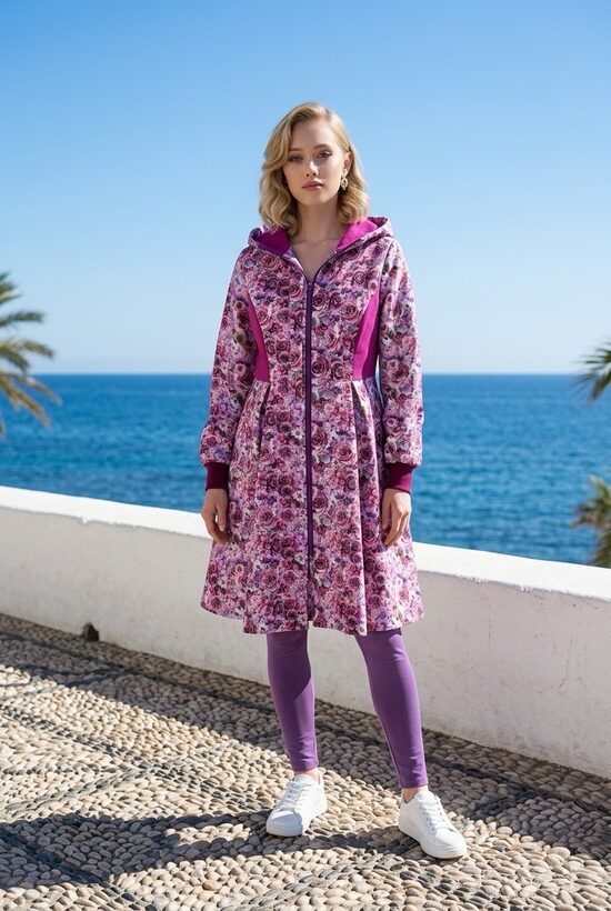 Elegants sieviešu softshell mētelis. M un L izm.