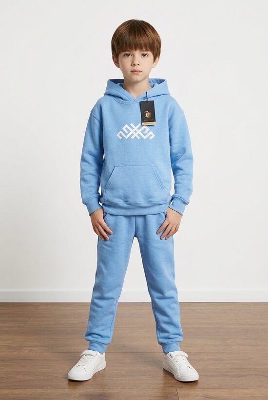 Zēnu hūdijs zilos toņos.122/128.izm.