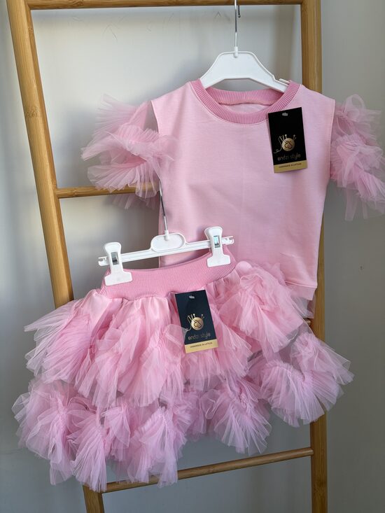 Pufīgie "Mākoņsvārki" vai blūzīte- Rozā  sapnis.