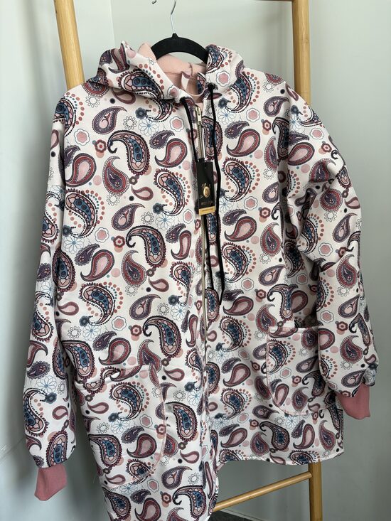 Softshell jakas sievietēm.(146 cm) PIEEJAMS UZREIZ.