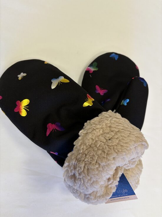 Sieviešu softshell cimdi ar oderi.Taurentiņi. L/XL 