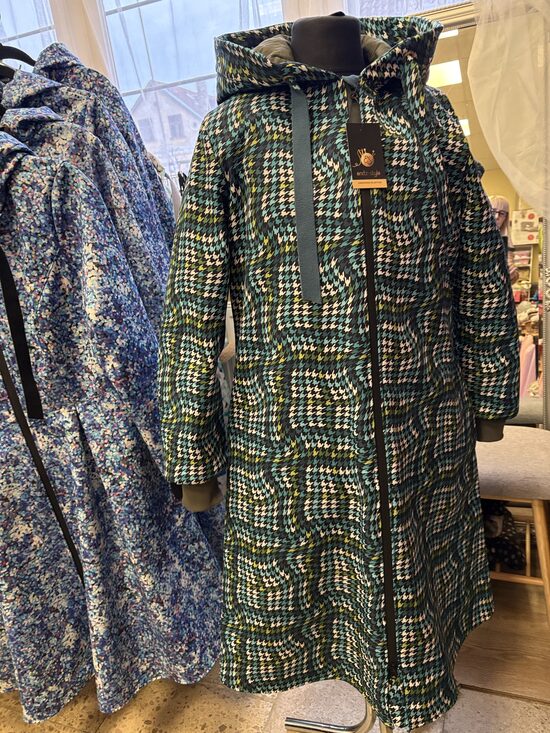 Sieviešu softshell mētelis ar oderi. M-XL