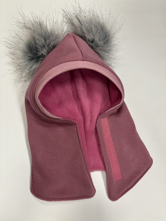 Bērnu ķivercepure ar klipsi , ziemas sezonai.