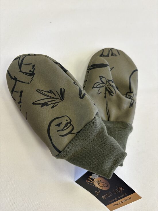 Bērnu cimdi ar papildus oderi. Softshell cimdi bez oderes.