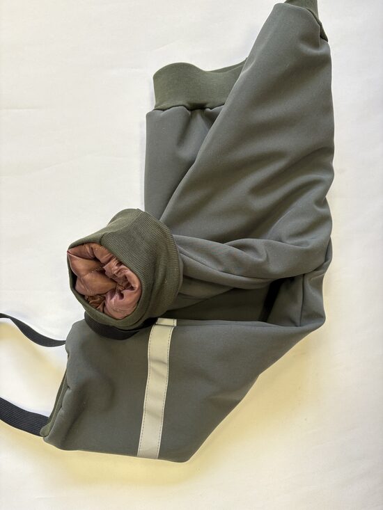 Softshell bikses bērniem ar papildus oderi un gumiju.80-140.izm.Haki,pelēkas.