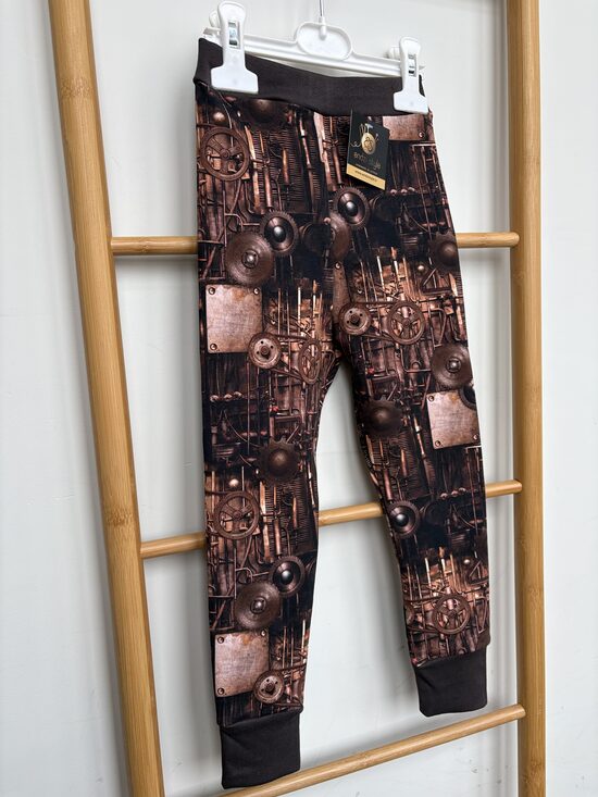 Bērnu legingi no kokvilnas trikotāžas.104.,122.izm.