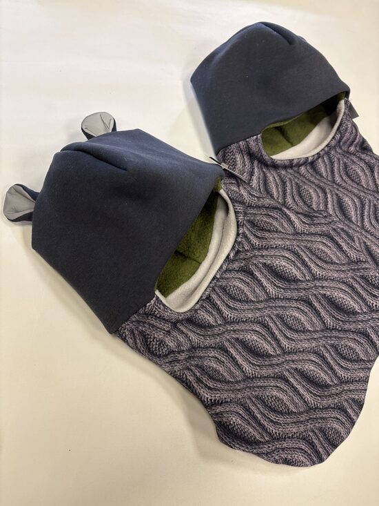 Pelēkos toņos ziemas balaklavas bērniem. 52/54 cm.