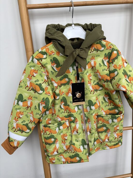 Softshell jaka ar kabatām.Lapsēns. 86-134.izm.