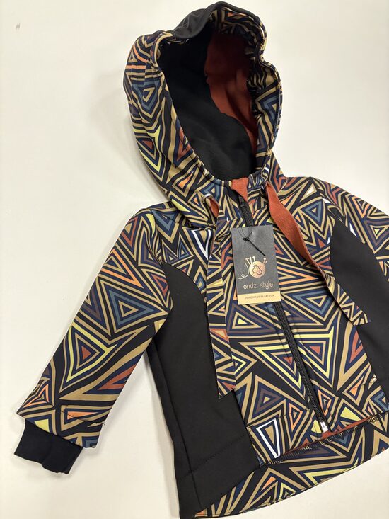 Softshell virsjaka starpsezonu. PIEEJAMAS UZREIZ. 74-164.izm.