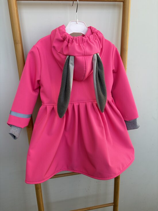 Rozā zaķenīte. Softshell pavasara mētelis meitenēm. 98/104.,116/122.izm.