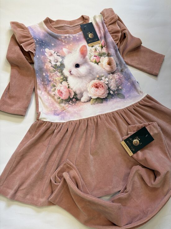 Kleita meitenēm .Kokvilnas velūra kleita.Trusītis. Legingi.116-140.izm.