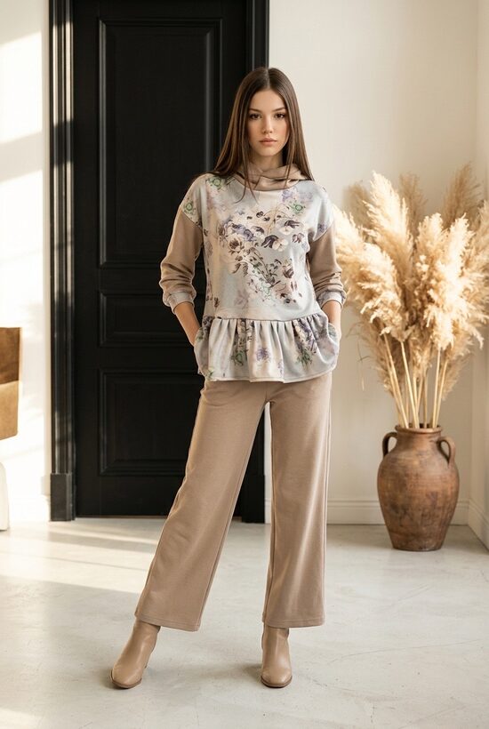 Sieviešu bikses un hūdijs. M .izm.