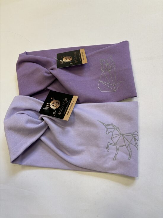 Tumšā ceriņu un gaiša ceriņu tonī ausaines meitenēm.