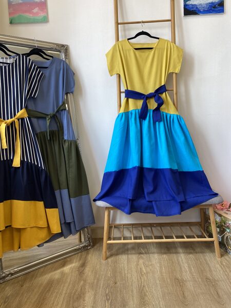 Lina kleita. nr 7. 36/38 izm.