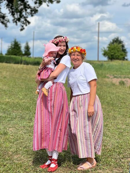 Rakstaini tautiskie svārki sievietēm.NR-5 -nr-9.