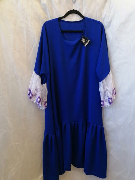 Zila sieviešu kleita ar puķainām piedurknēm,46/50.izm.