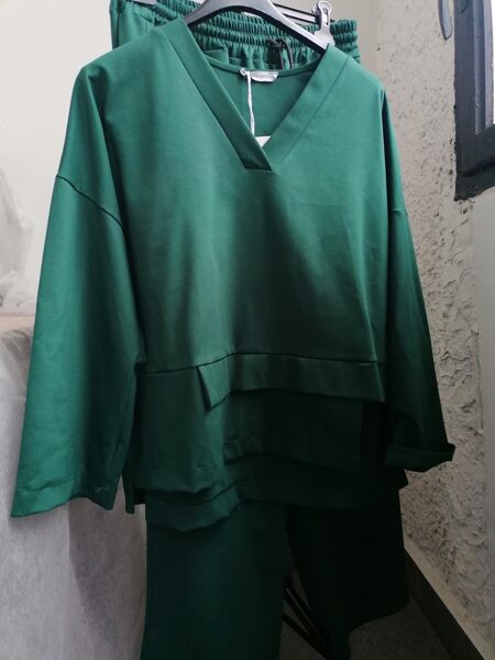Elegants sieviešu apģērbu komplekts.Smaragda zaļš.Tumšā fuksija.Oversize.